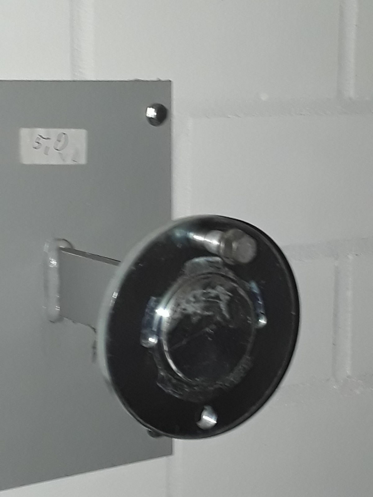 Wandhalterung für 265/45 R21