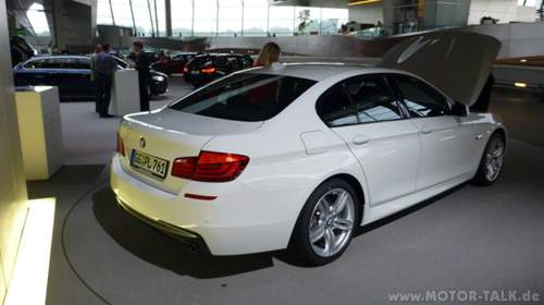Bmw-welt-025