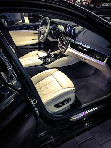 Vordersitze Cockpit