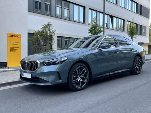 BMW i5