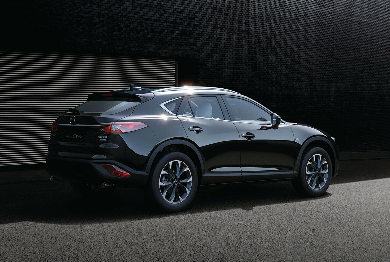 Der kleinere Benziner des CX-4 ist mit Vorderradantrieb kombiniert, der größere mit Allrad