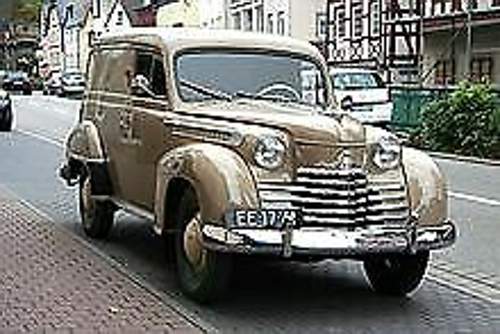220px-opel-olympia-bj-1951-2010-09-02