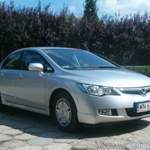 Konkurrent Honda Ciciv Hybrid