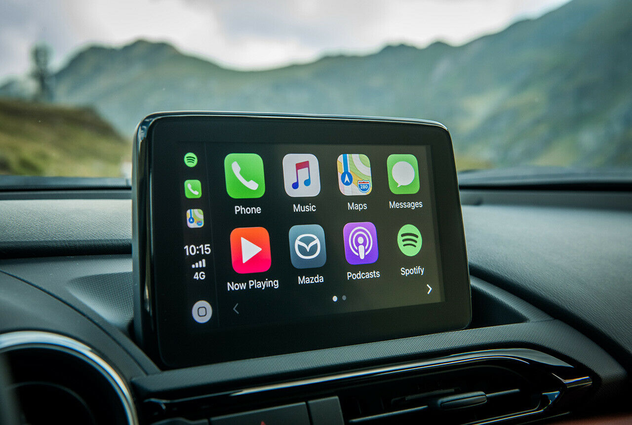 Der Mazda MX-5 beherrscht Apple Carplay und Android Auto. Toll