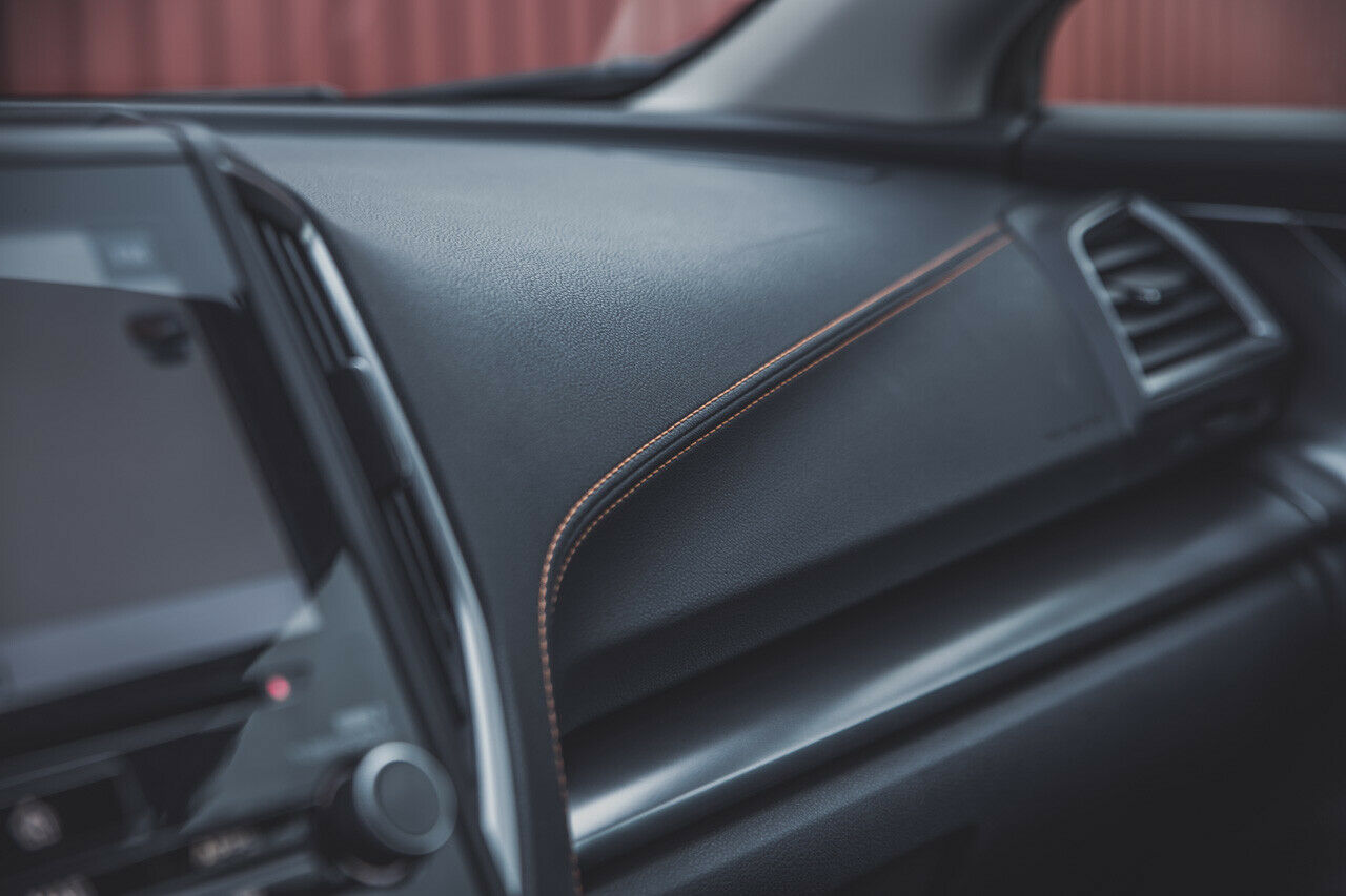 Subaru XV: Ziernaht