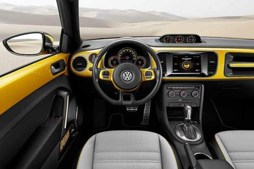 Im Beetle Dune zeigen Instrumente die Neigung an