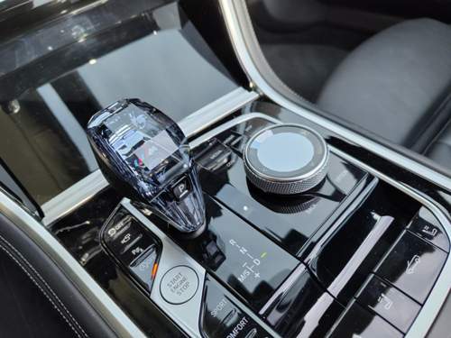 BMW M850i Interior