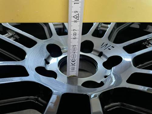 Rund 8 cm konkav