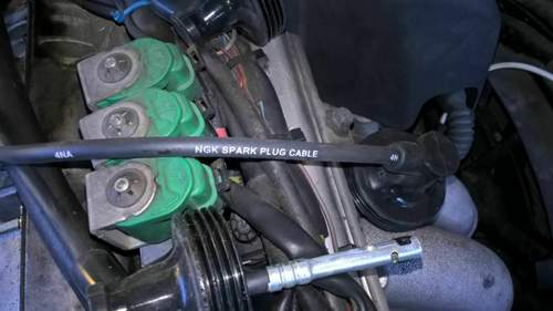 NGK Kabelsatz fürn Hunderter