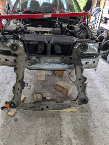 Motorträger ausgebaut