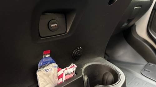 12V Steckdose.jpg