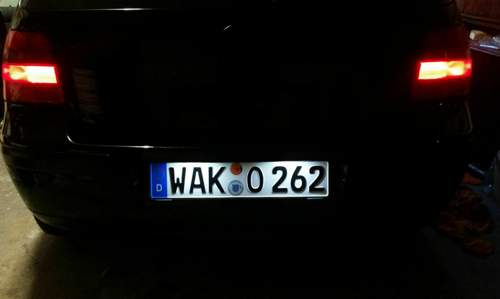 V12