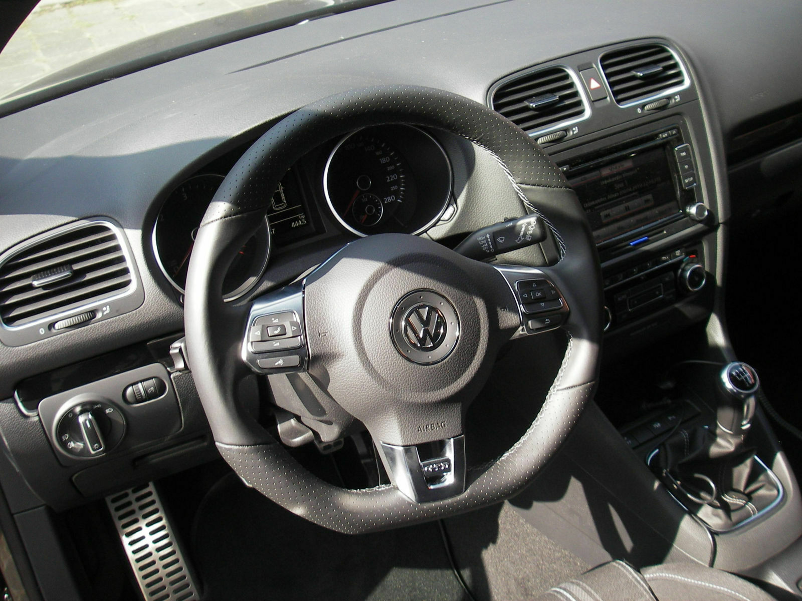 Was habt Ihr heute alles gutes für Euren Golf 4 getan?