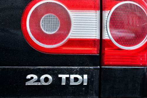 Der Diesel stößt zwar weniger CO2 als ein Benziner aus, dafür ist die NOx-Emission beim Selbstzünder höher