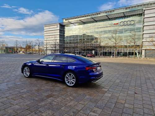 Audi-s5