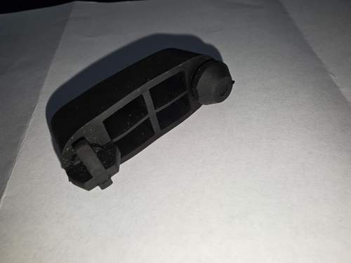 Gummidämpfer unten