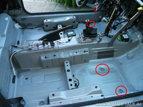 VW Up_Bodenblech
