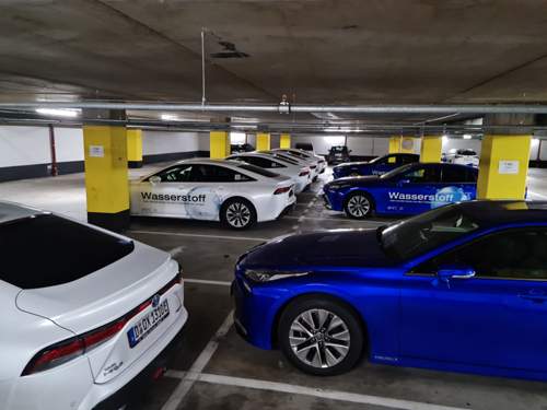 Mirai Garage