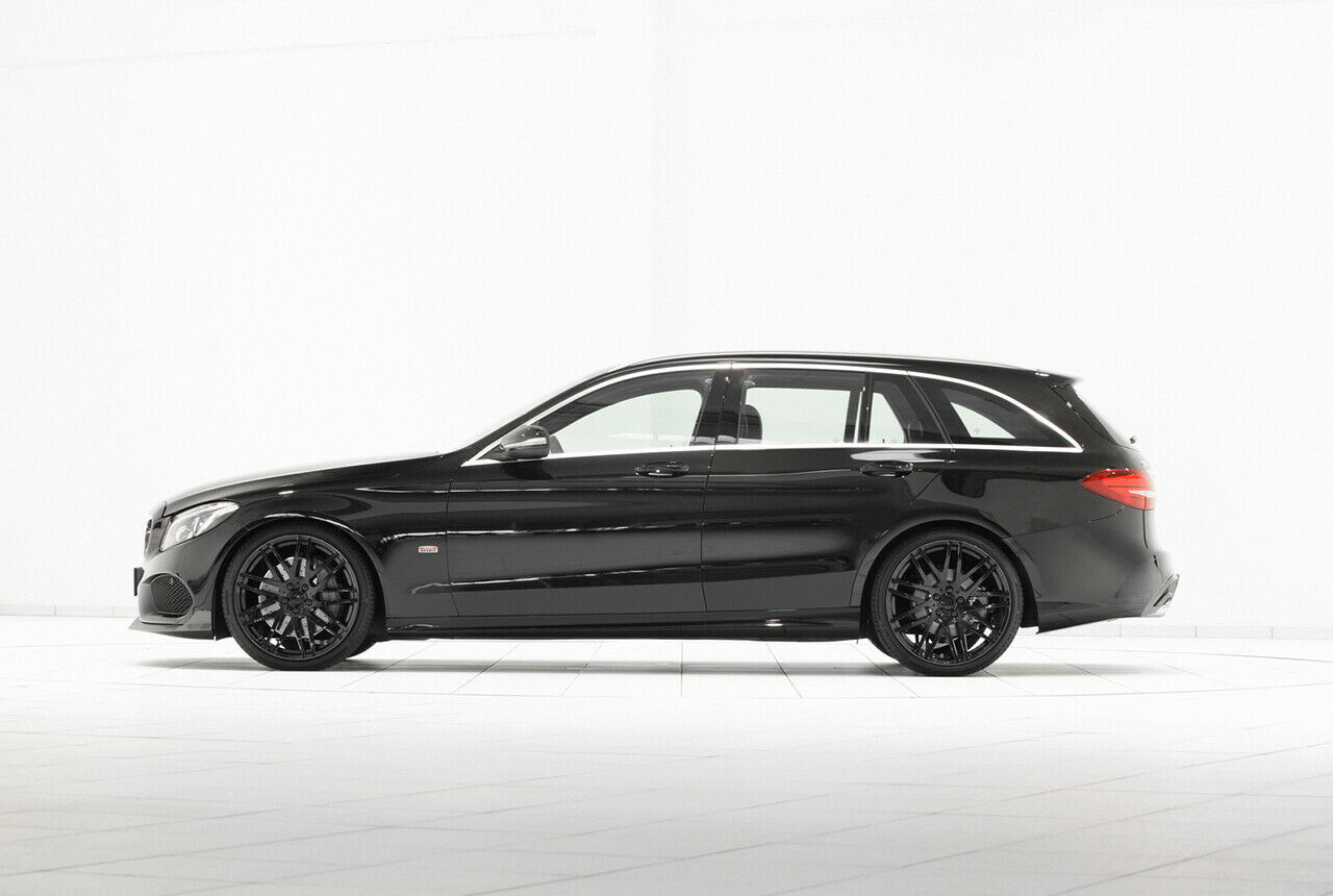 Der Brabus B25 auf schwarzen Leichtmetallrädern