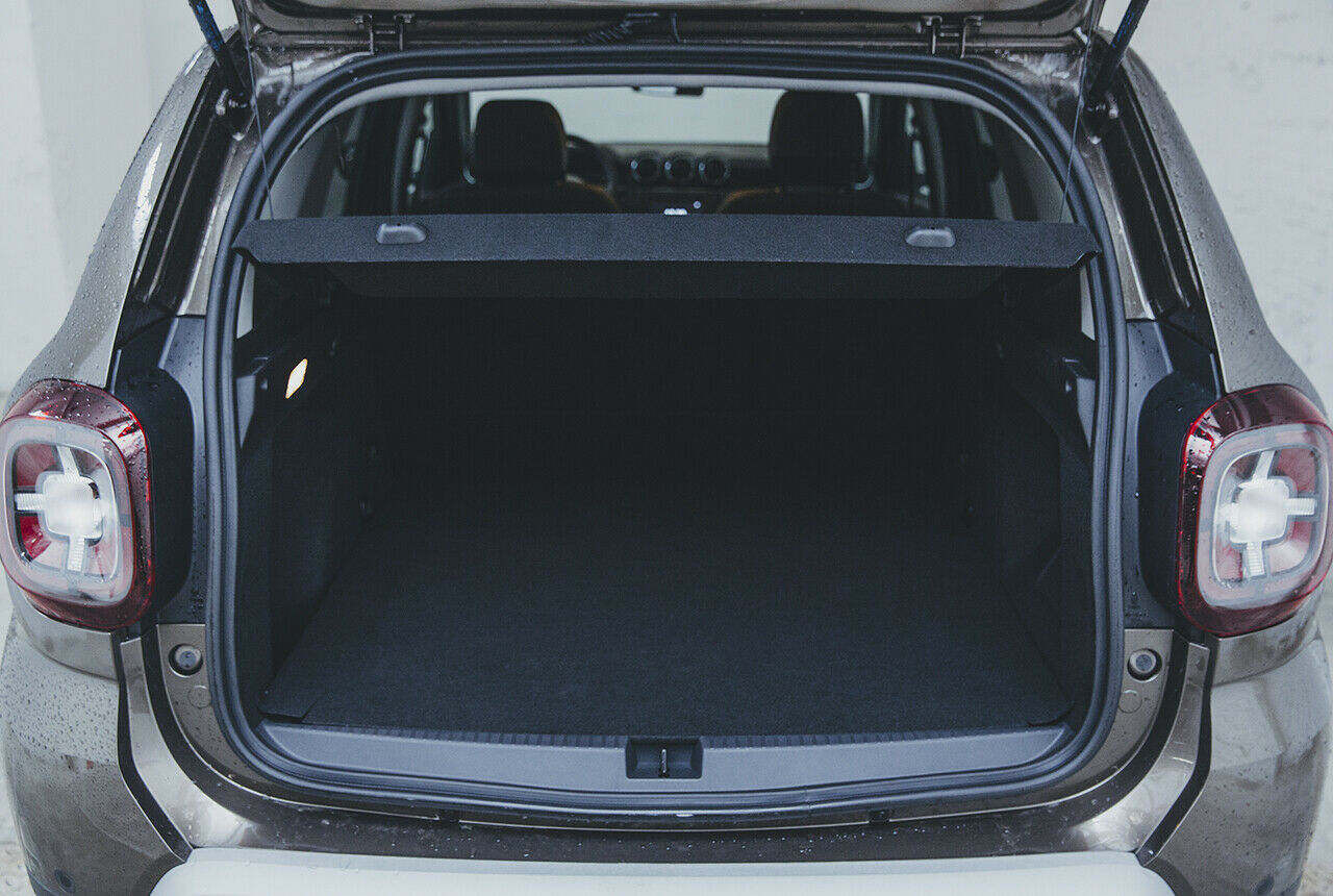 376 Liter fasst ein Dacia-Duster-Kofferraum bei aufrechter Rückbank. Maximal passen 1.431 Liter ins Heck des Kompakt-SUV