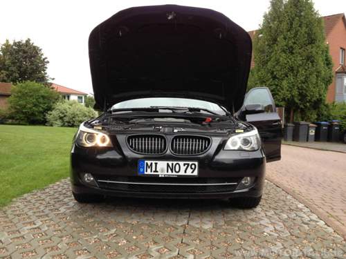 Links Orginal rechts Weiss