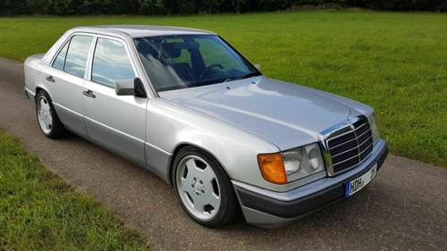 W124 250D 09-2021 (116).jpg