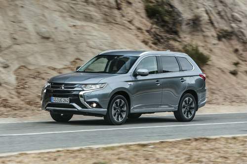 Europas erfolgreichstes Elektroauto: Der Plug-in-Hybrid Mitsubishi Outlander PHEV mit 19.855 Einheiten 2014