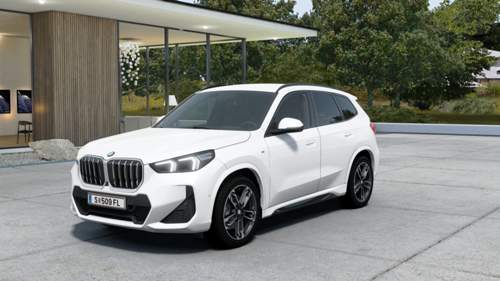2022-bmw-x1-schroll-front