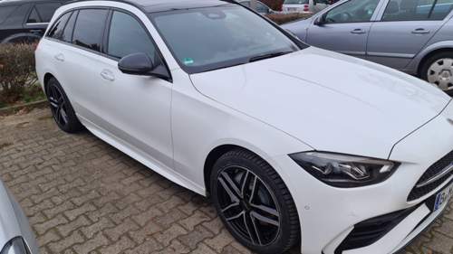 C300e mit Dezent TR Dark 18%22.jpg