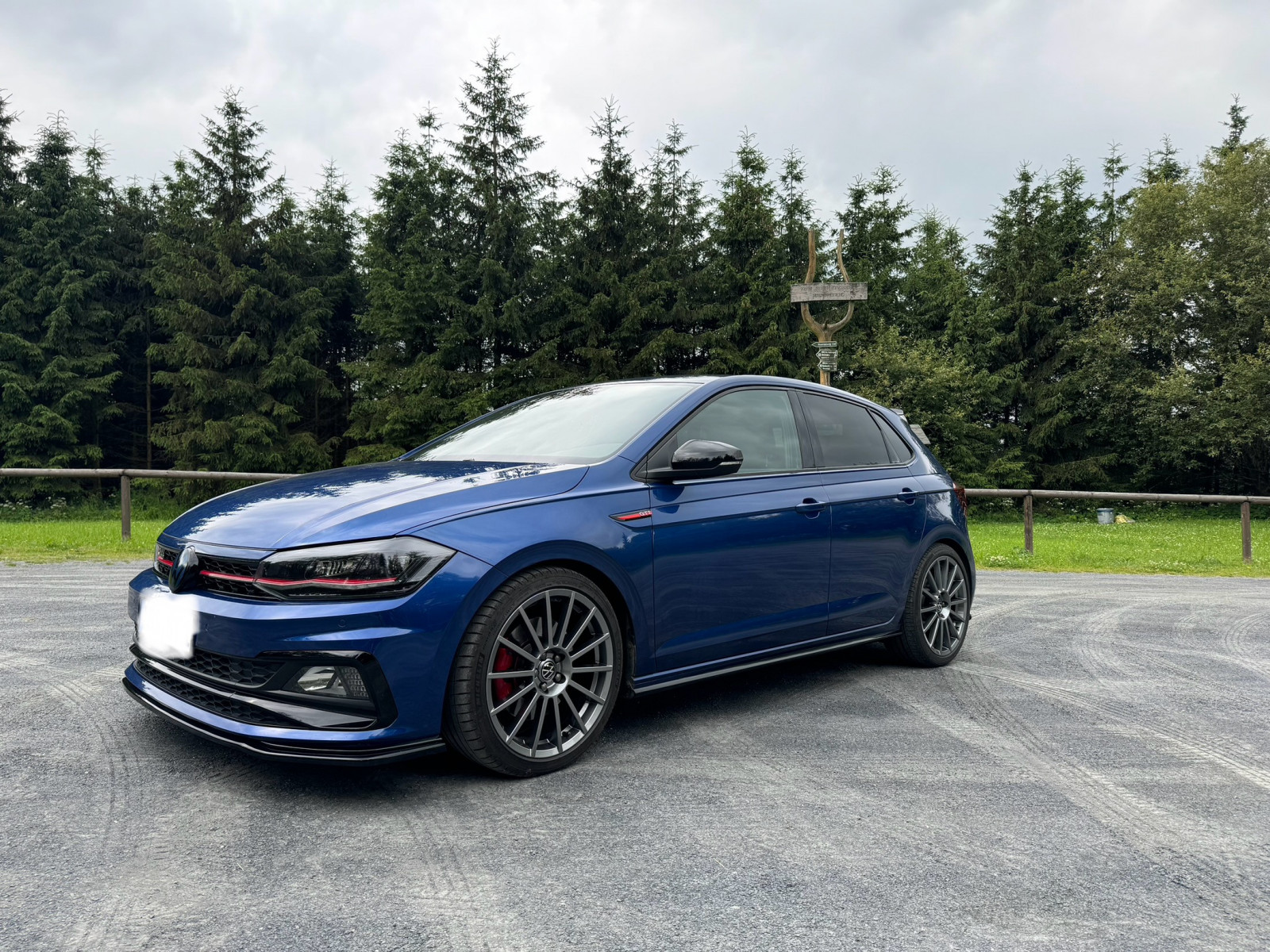 Welche Felgenfarbe bei Blauem Auto?