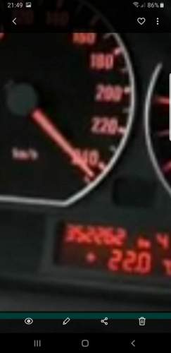 Bmw330i-250