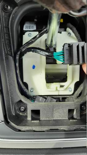 Y-Kabel unten "verstecken"
