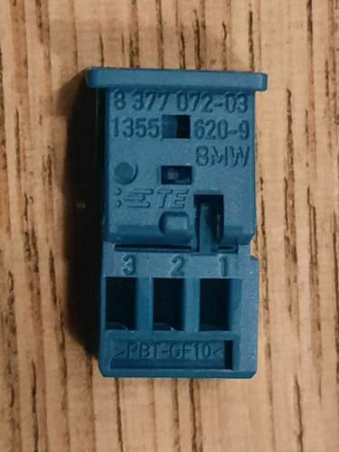 Stecker 2