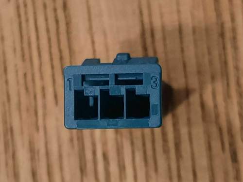 Stecker 1