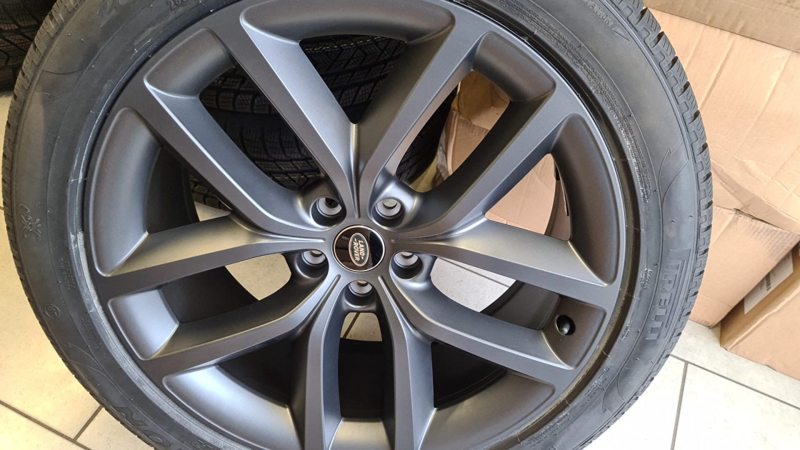 Welche Winterreifen für neuen RR P510e PHEV?
