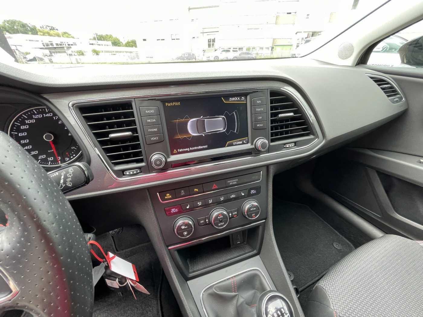 Welches Navi ist das und was kann das mit einem Smartphone