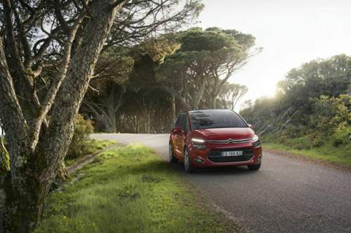 Seit dem Xsara verkaufte Citroën insgesamt drei Millionen Picasso-Modelle. Da hatte Pablo Picasso ein anderes Geschäftsmodell, er setzte mehr auf Exklusivität