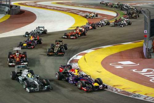 ...doch dann huscht auch Vettel wieder ganz schnell an Rosberg vorbei