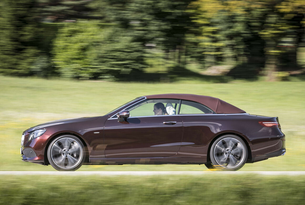 Der Radstand des Mercedes E-Klasse Cabrios wuchs um elf Zentimeter im Vergleich zum Vorgänger