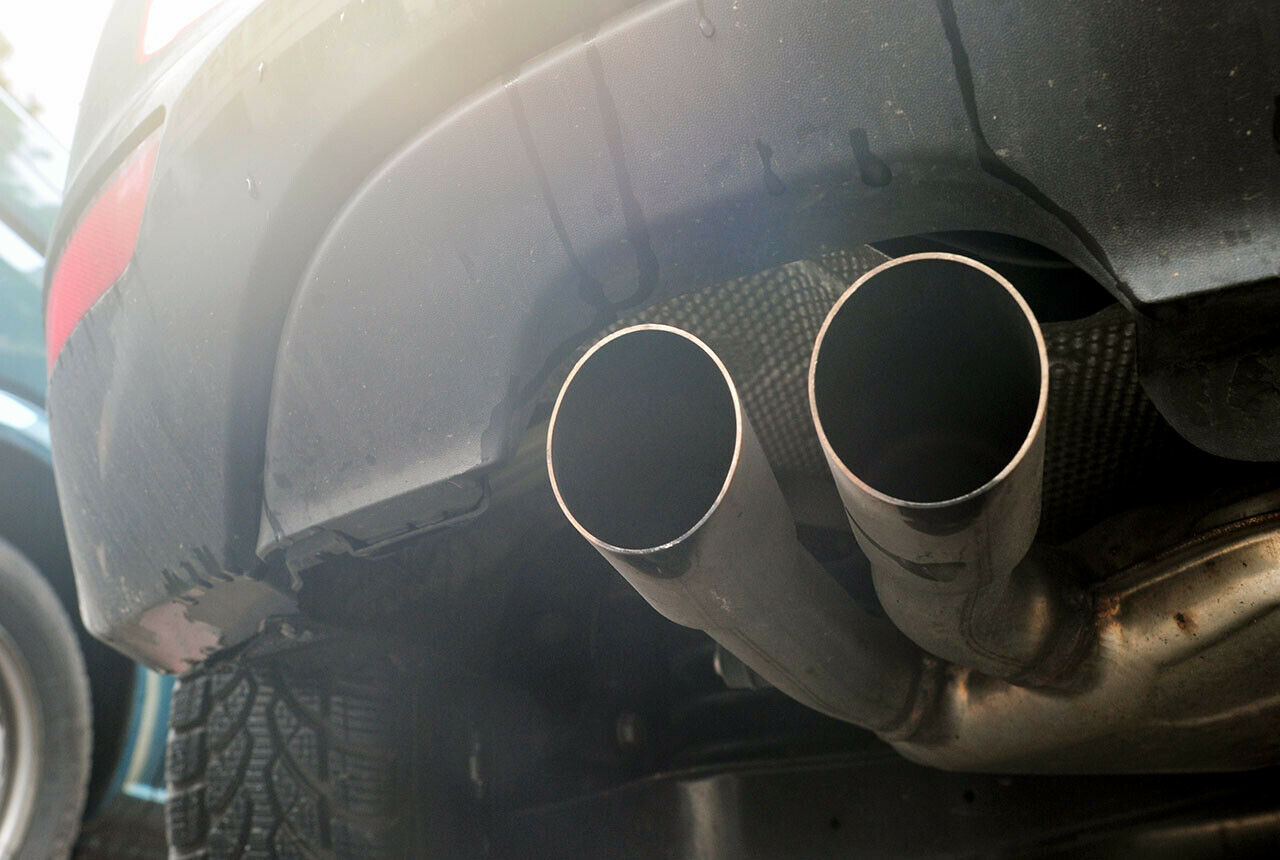 Laut dem Center of Automotive Management ist der CO2-Ausstoß im vergangenen Jahr um 0,4 Prozent gestiegen