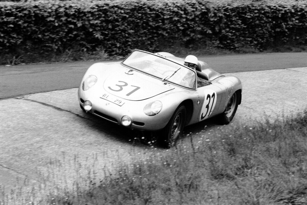 Mittelmotor und vier Zylinder: Der Porsche 718 RS 60