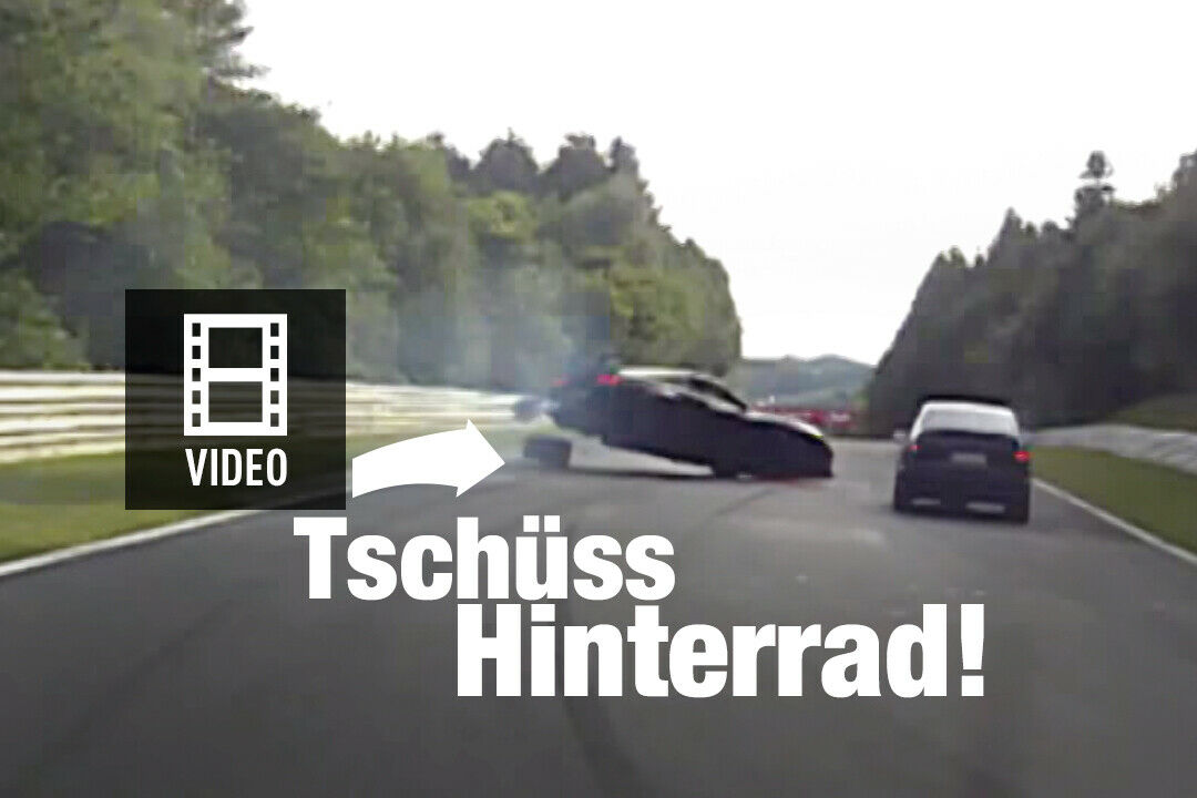 Bei schneller Kurvenfahrt verliert die Corvette plötzlich das linke Hinterrad