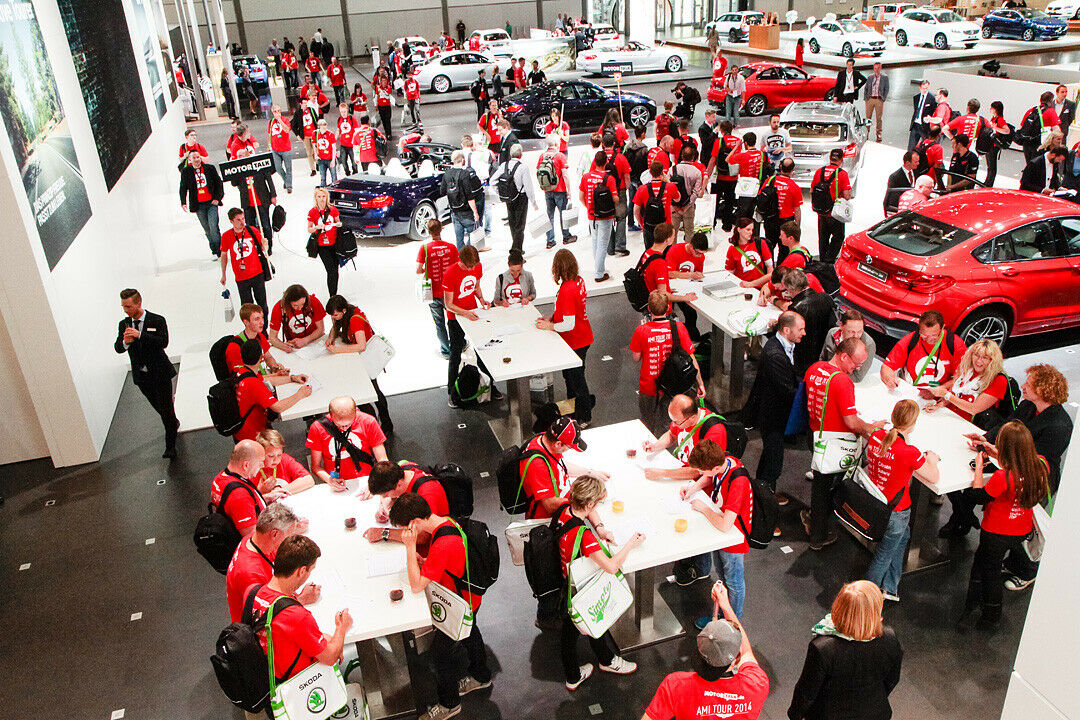 Suchbild: Wo ist KEIN MOTOR-TALKer?