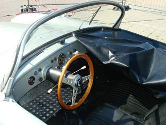 Dkw-3-6-monza-roadster-cockpit