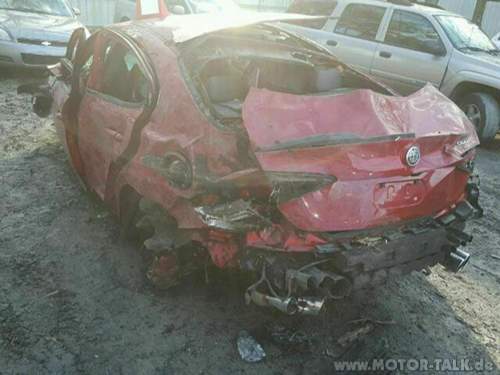 Alfa-romeo-giulia-q-vs-kapot-06
