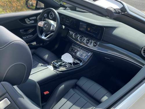 Carbon innen mit AMG & Leder schwarz