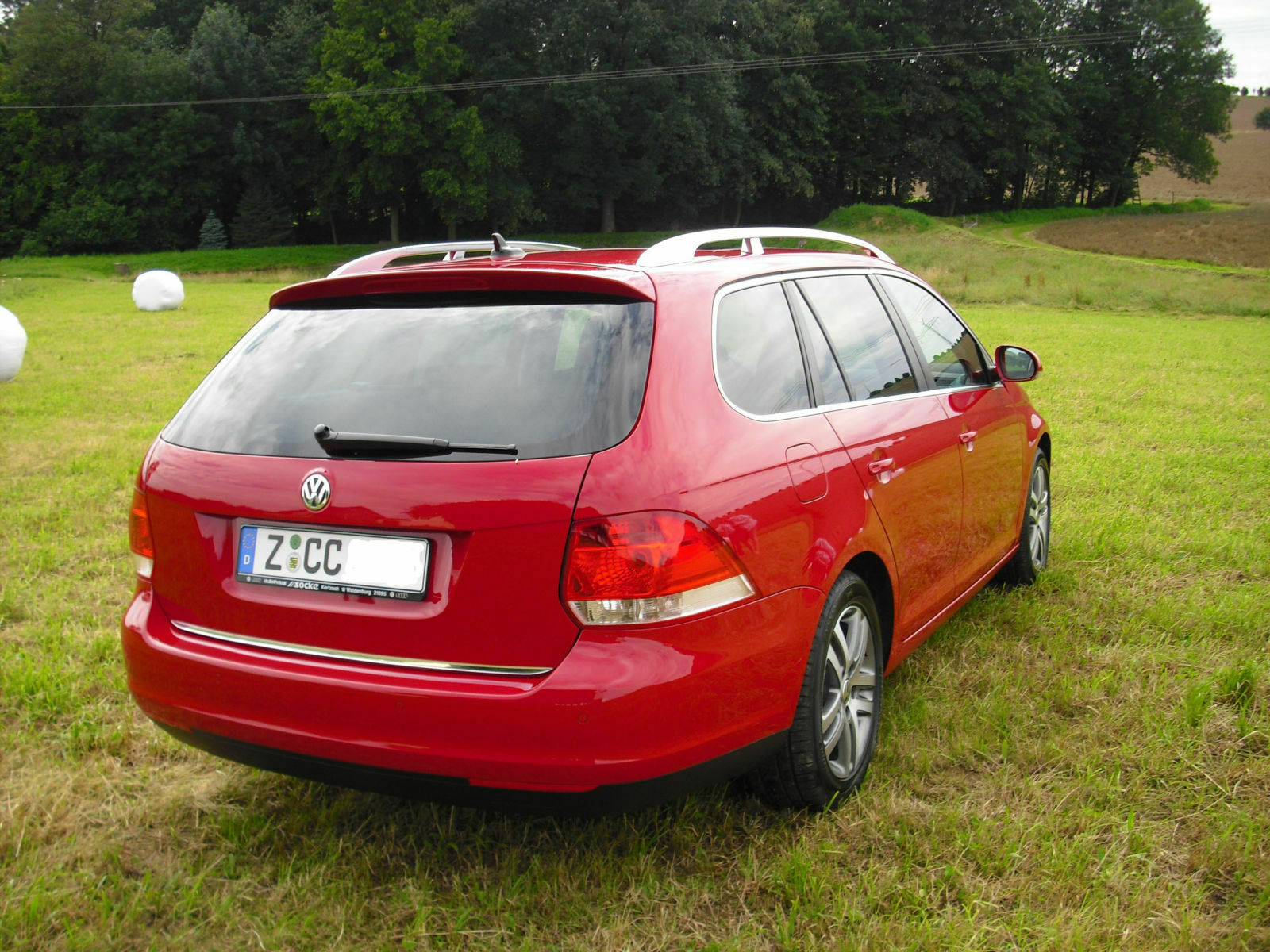 Wer hat schon neuen Golf V Variant?