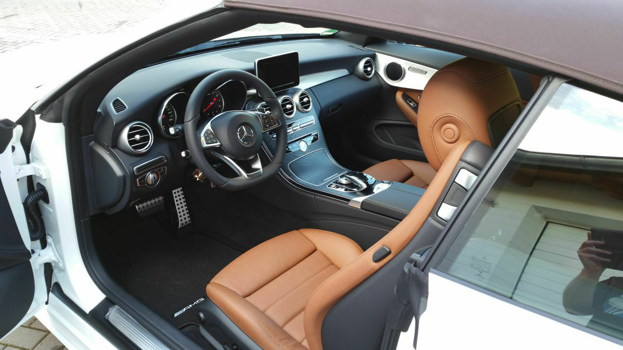 Wer hat sich das C-Klasse Cabrio bestellt?