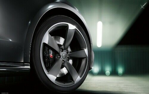 Wer kennt diese 19" Felgen?