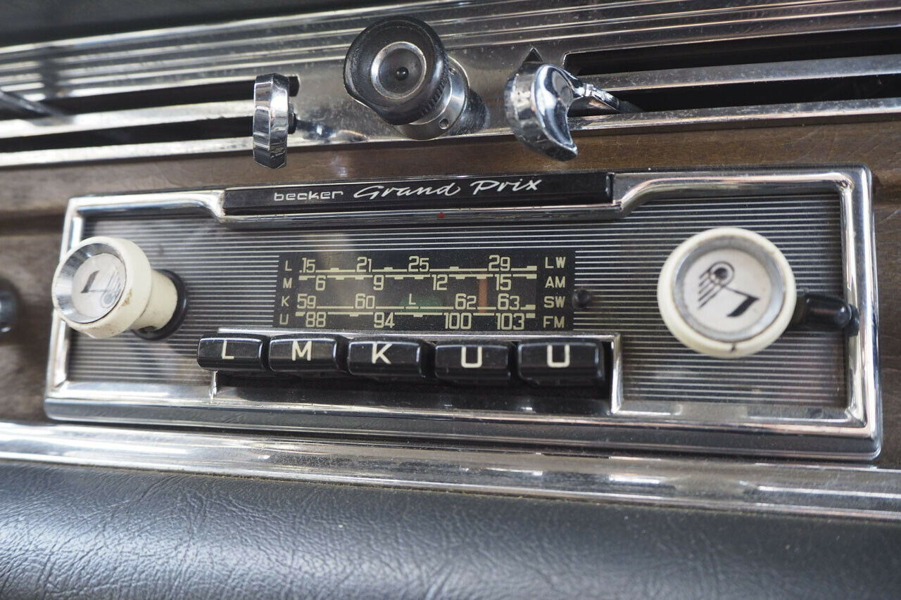 Kein Navi, kein Bluetooth, sondern ein Becker Grand Prix